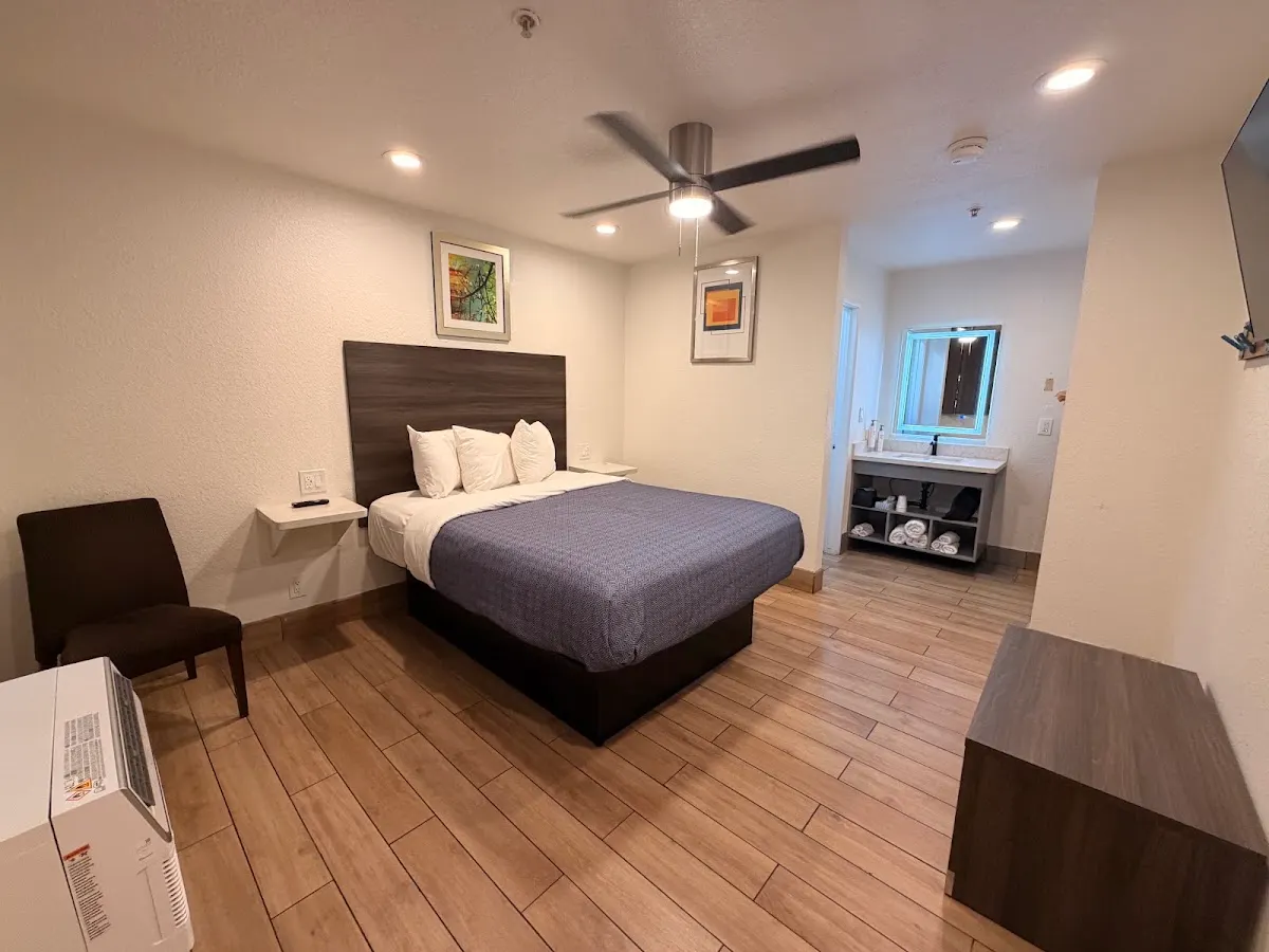 Surfside Stay
