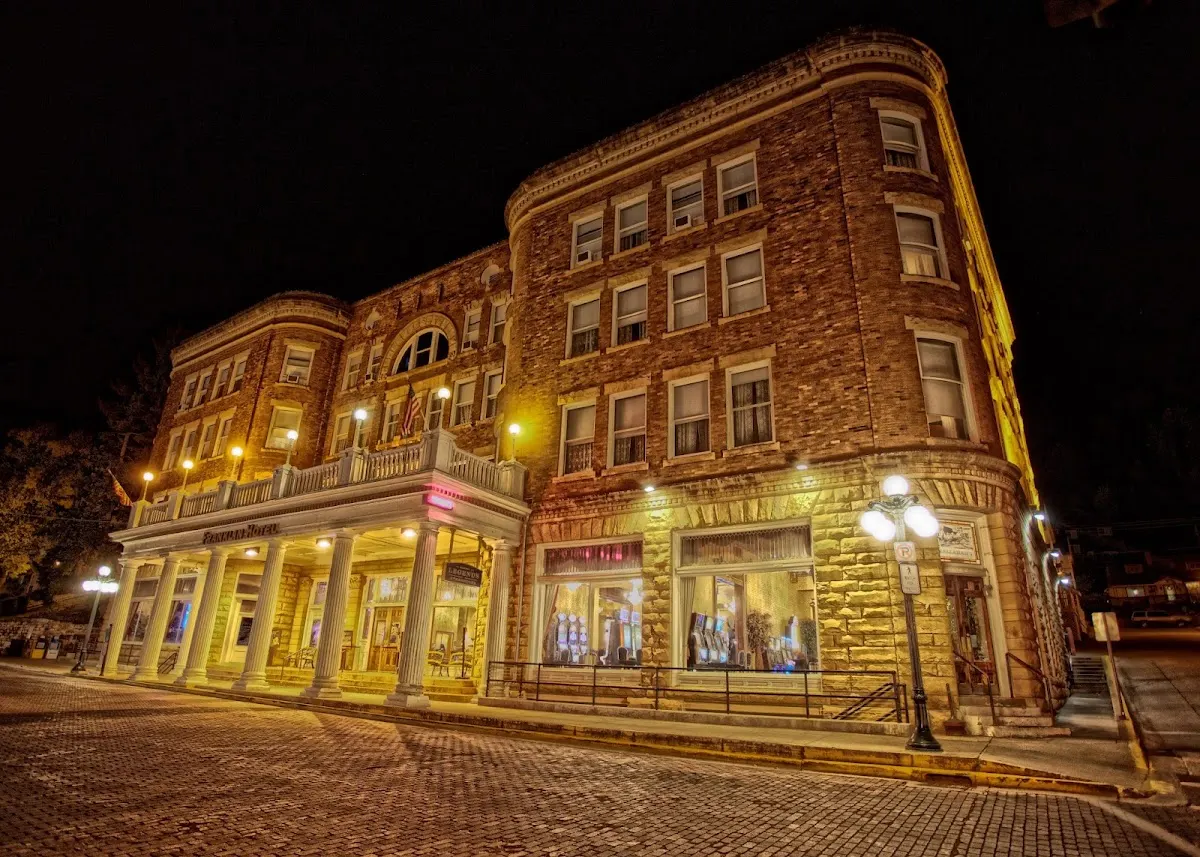 Silverado Franklin Historic Hotel & Gaming Complex, Legends Steakhouse & Silverado Grand Buffet