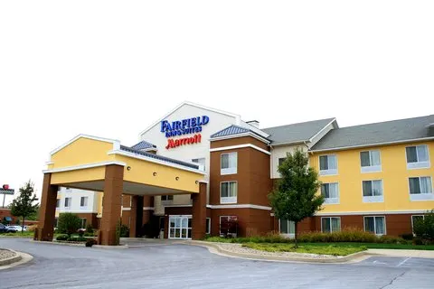 Fairfield by Marriott Inn & Suites Fairmont