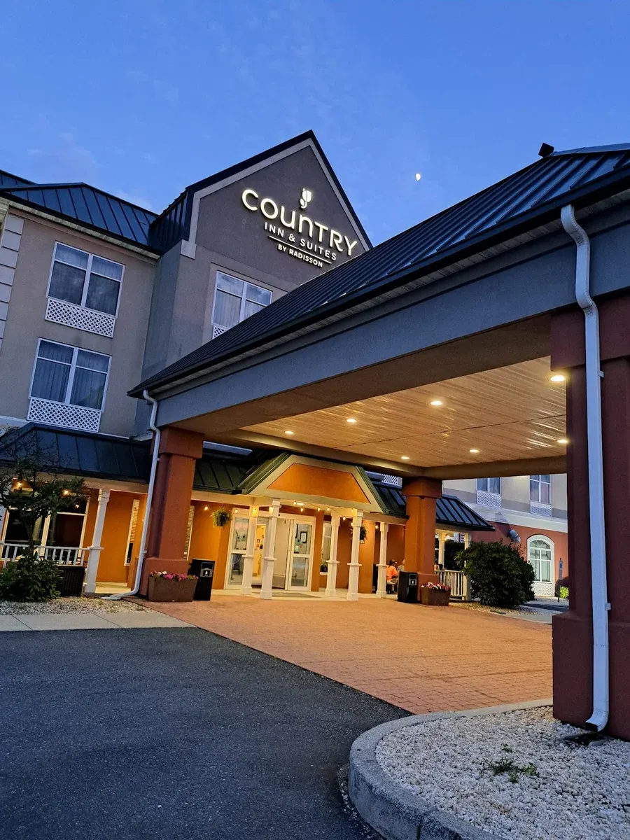 Country Inn & Suites by Radisson, Harrisburg West Mechanicsburg
