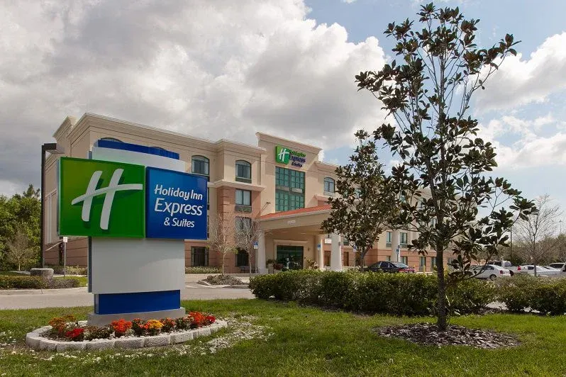 Holiday Inn Express & Suites Bradenton East-Lakewood Ranch by IHG