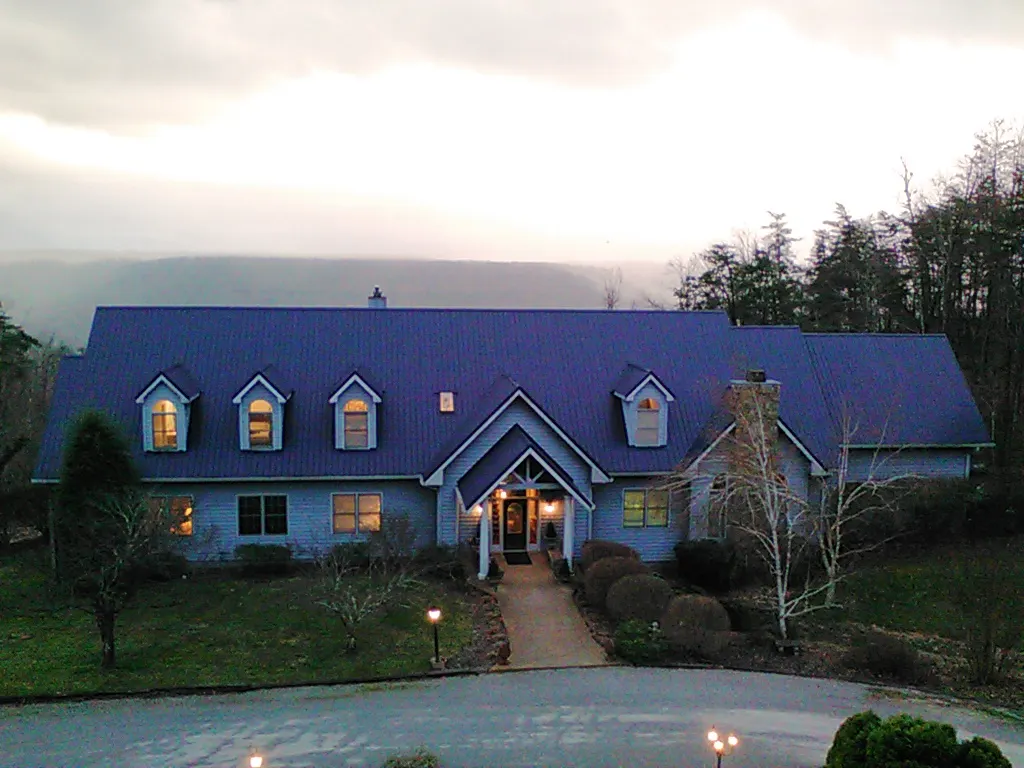 The Garden Inn Bed and Breakfast at Bee Rock