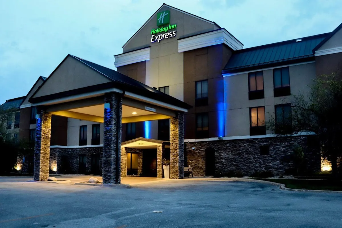 Holiday Inn Express Cedar Rapids (Collins Rd) by IHG