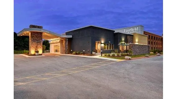 Fairfield by Marriott Inn & Suites Milwaukee North