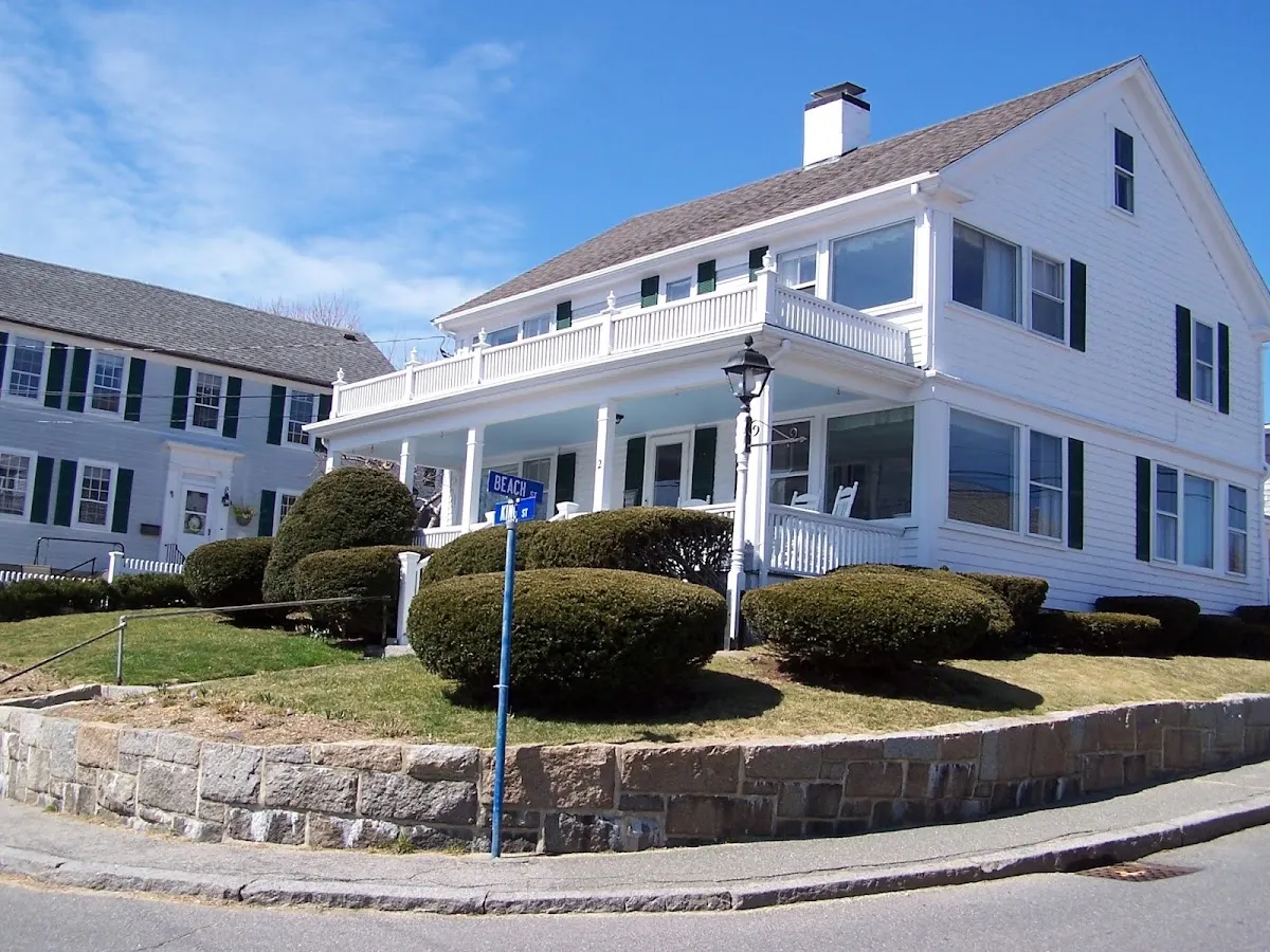 Beach & King Street Inn