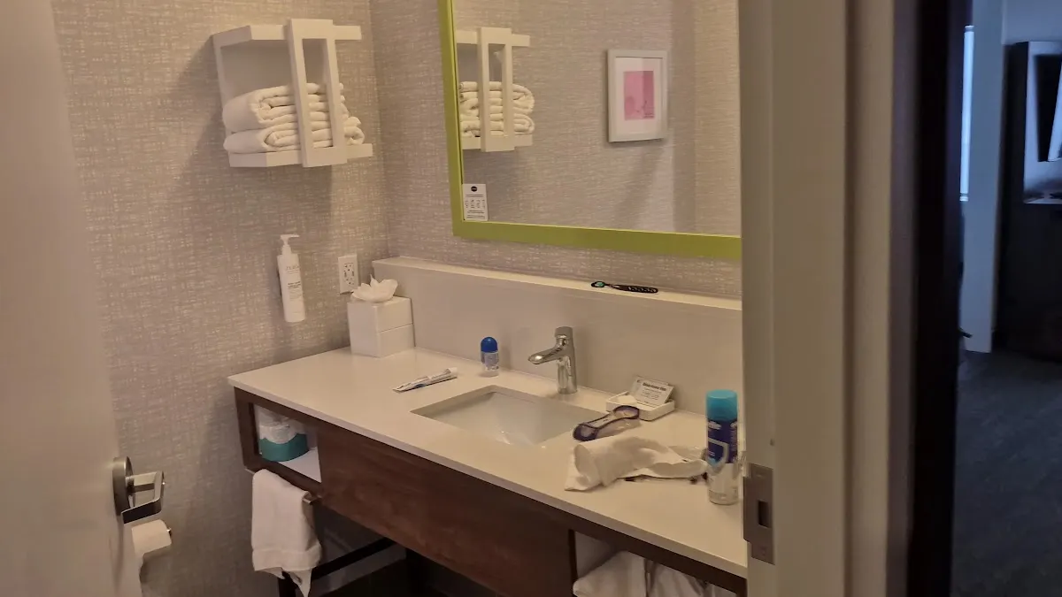 Hampton Inn Saline