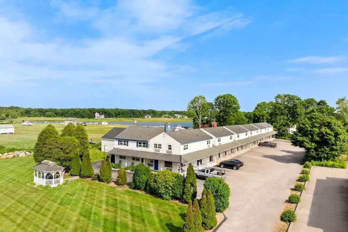 Americas Best Value Inn Stonington Mystic