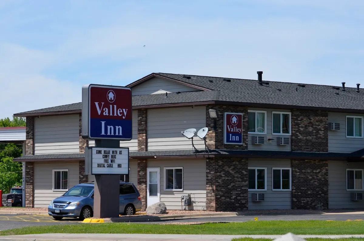 Valley Inn Shakopee