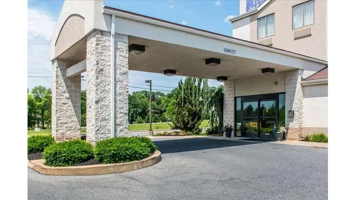 Sleep Inn & Suites of Lancaster County