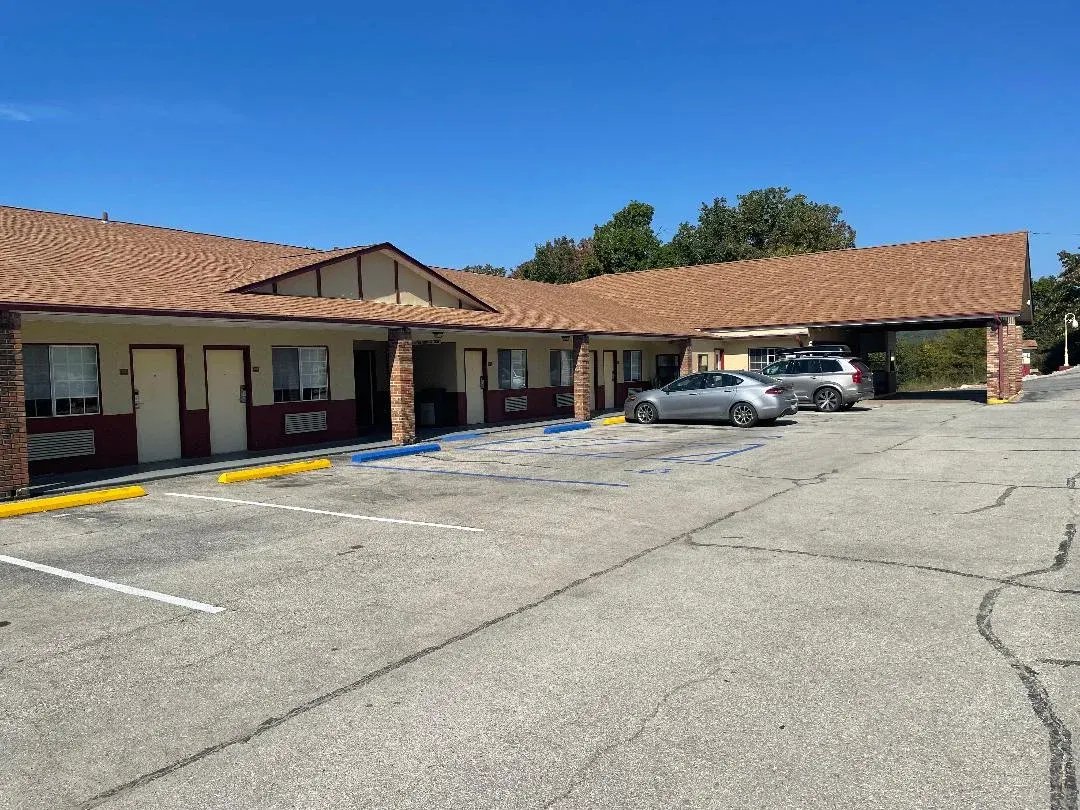 Village Inn