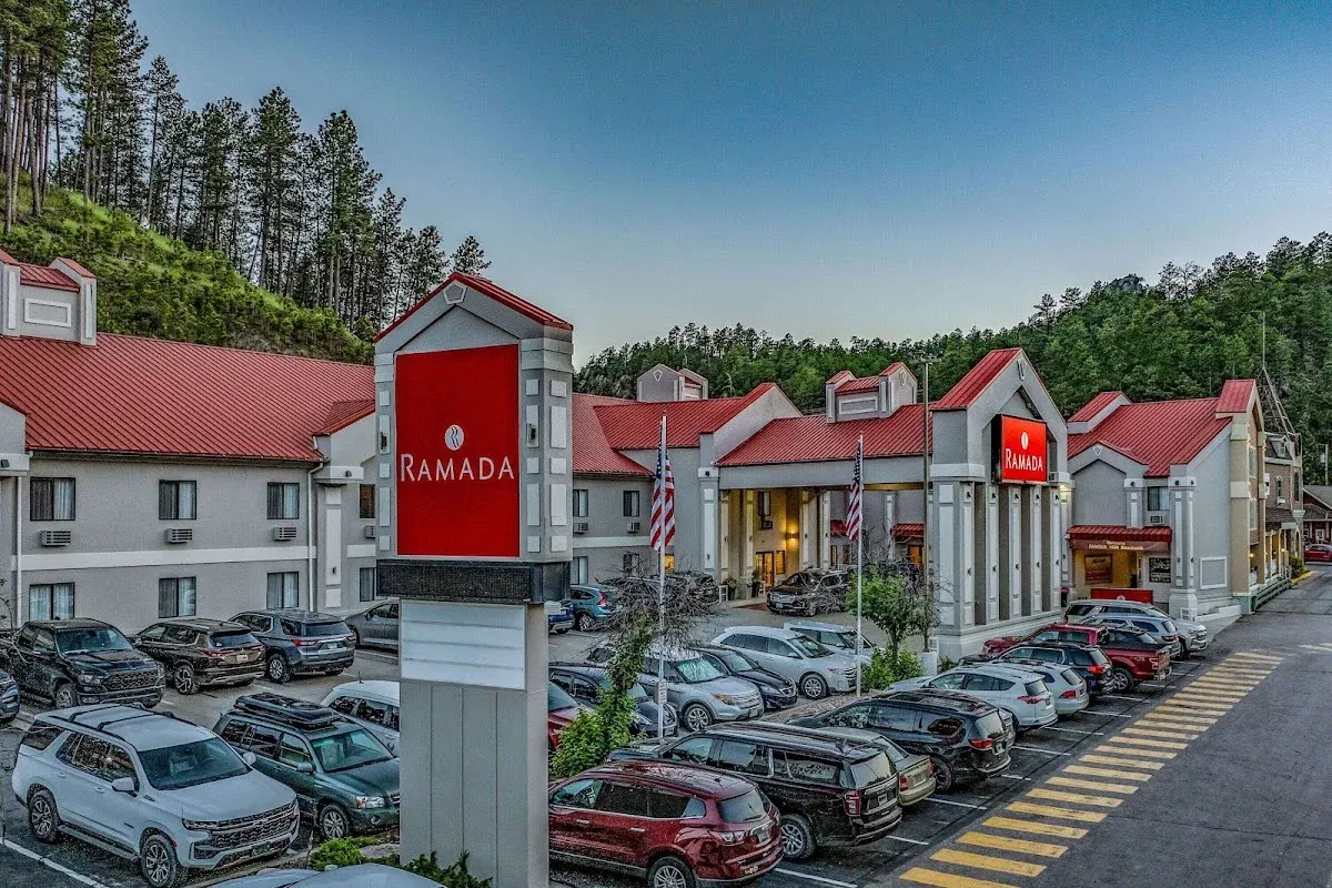 Ramada by Wyndham Keystone Near Mt Rushmore
