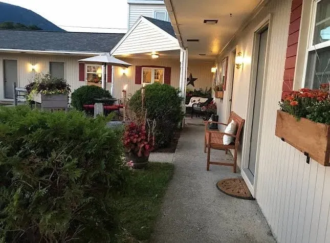 Brittany Motel
