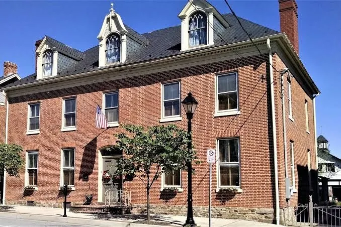 Georges on York Boutique Inn