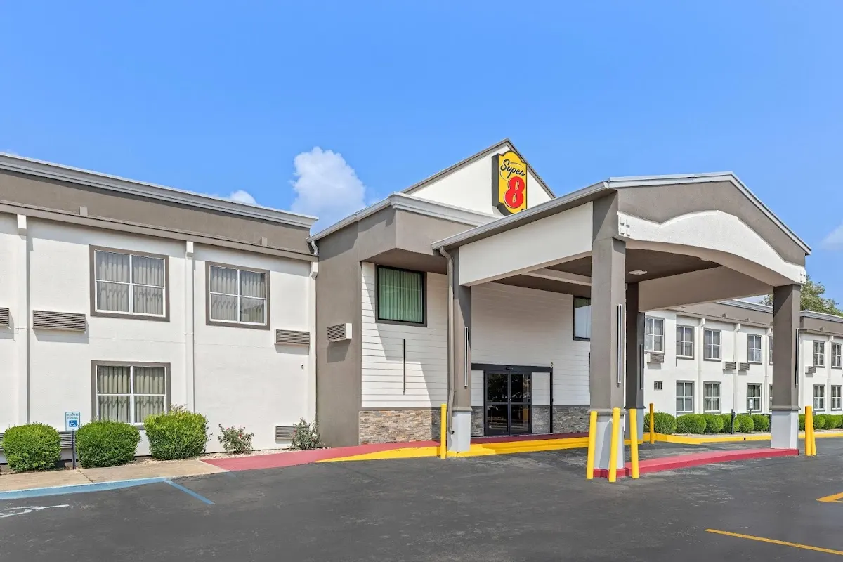Super 8 by Wyndham Athens