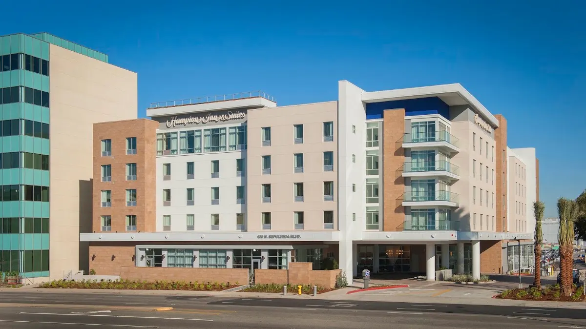 Hampton Inn & Suites LAX El Segundo