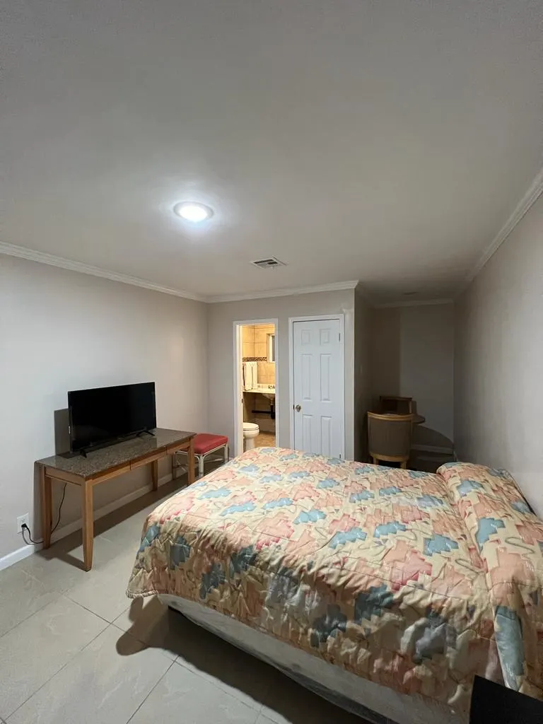 branding iron Hotel