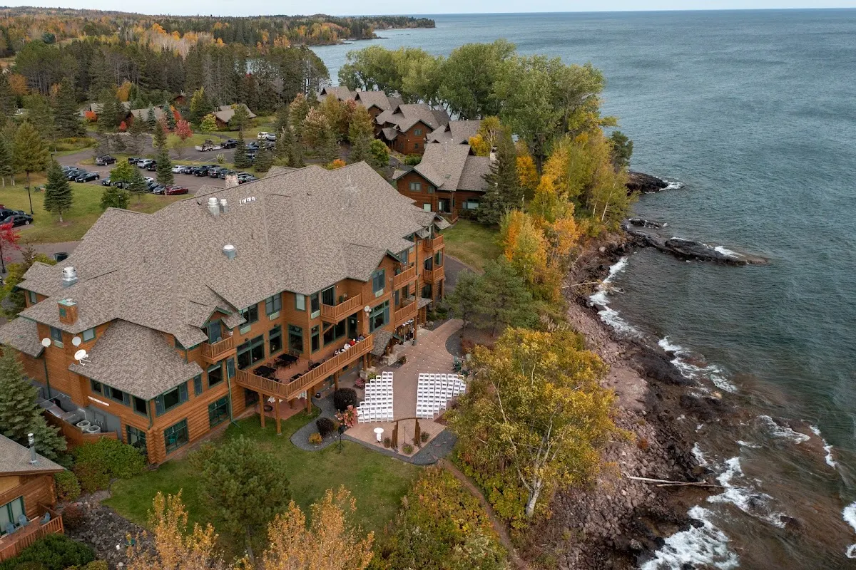 Grand Superior Lodge