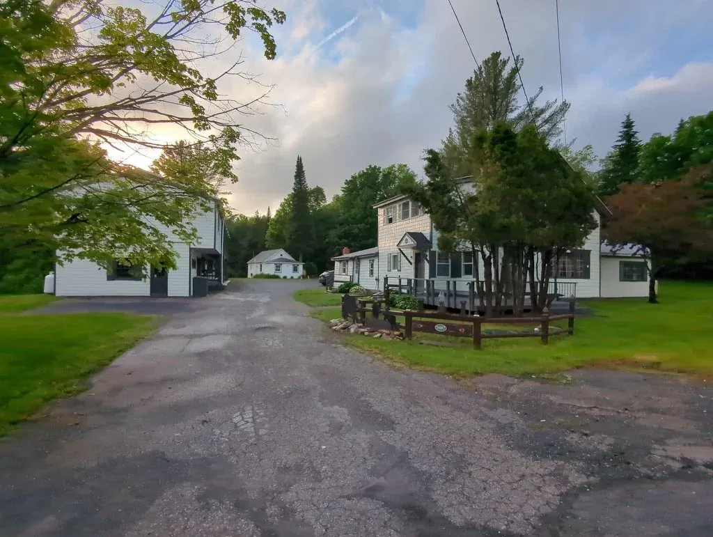 Woodford Rest