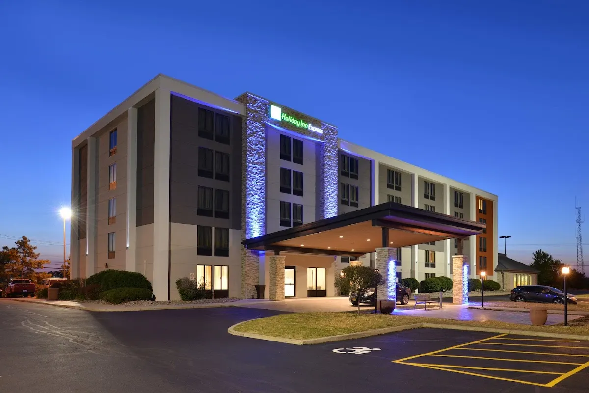 Holiday Inn Express Rochester - University Area by IHG