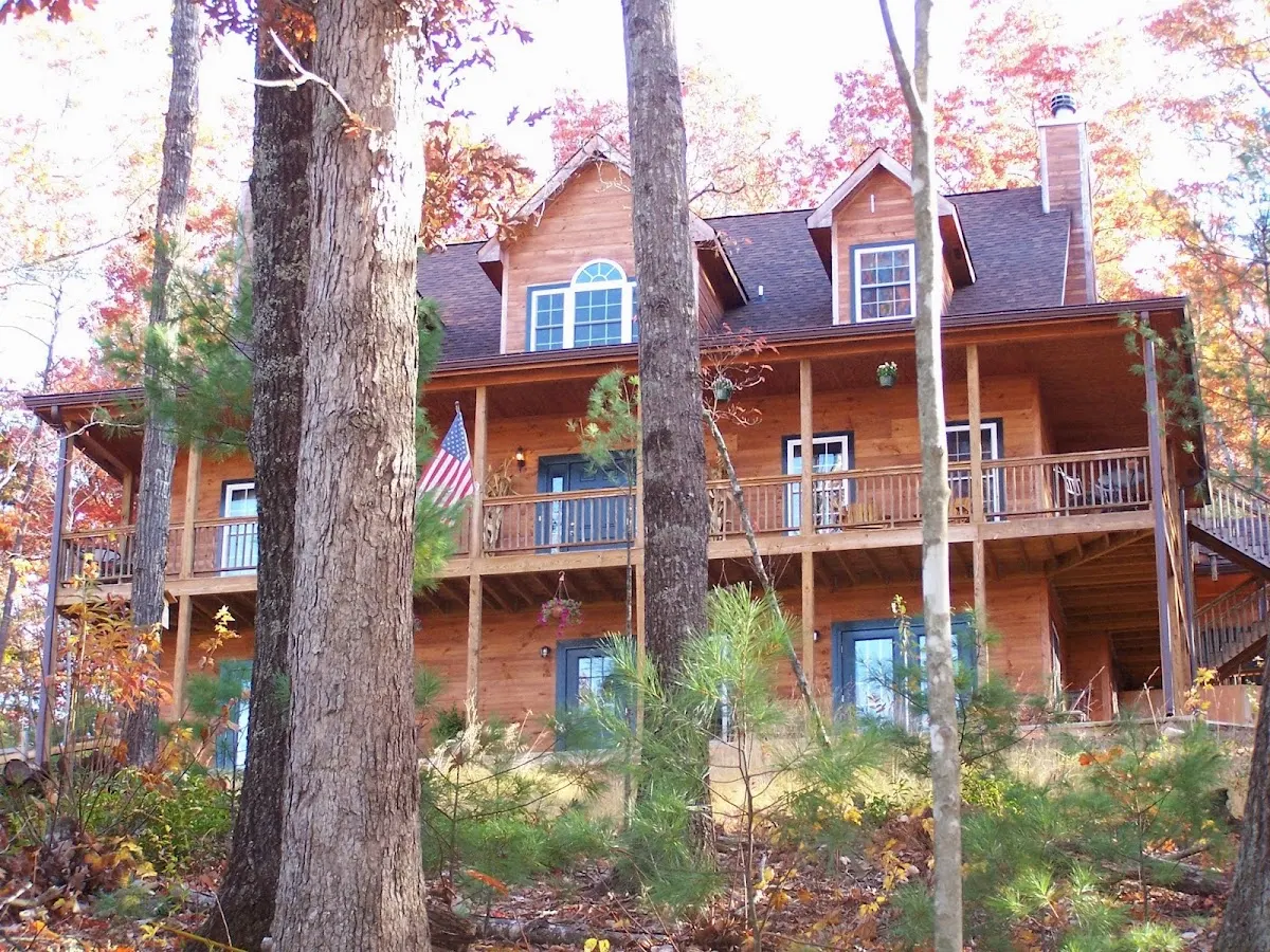 Long Mountain Lodge Bed and Breakfast Inn