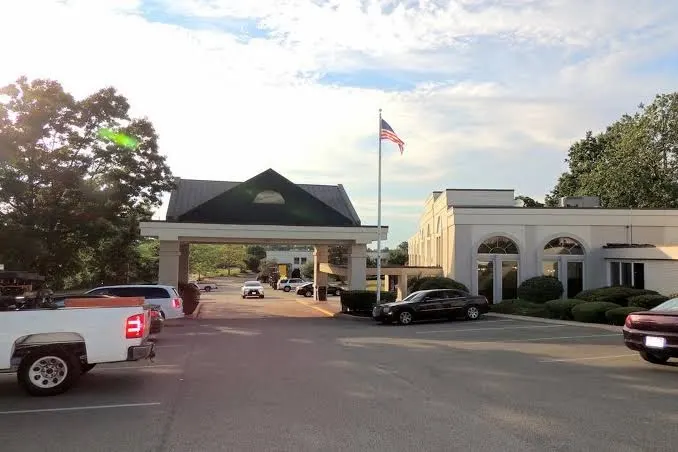 GreenRidge Hotel