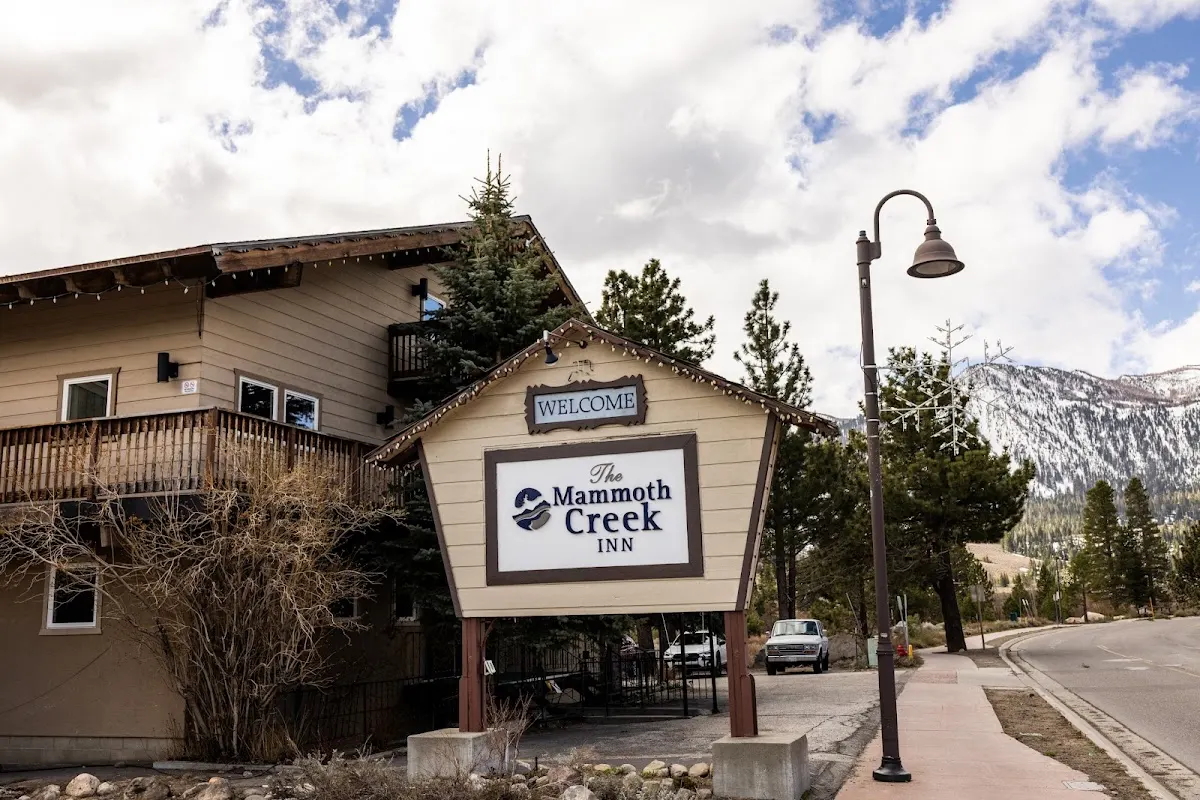 The Mammoth Creek Inn