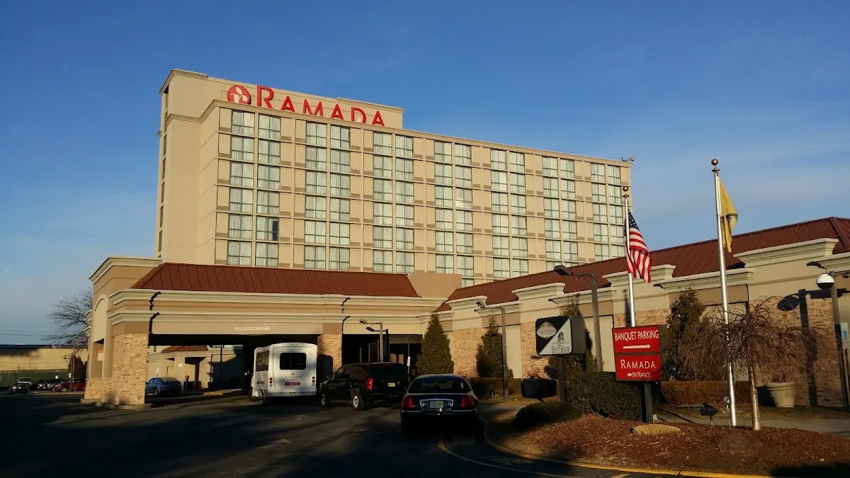 Ramada Plaza by Wyndham Newark International Airport