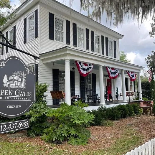 Open Gates Bed & Breakfast