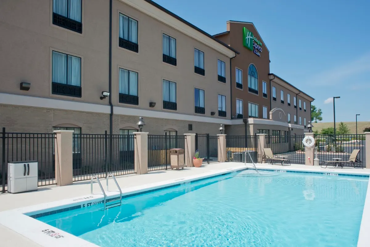 Holiday Inn Express & Suites Prattville South by IHG