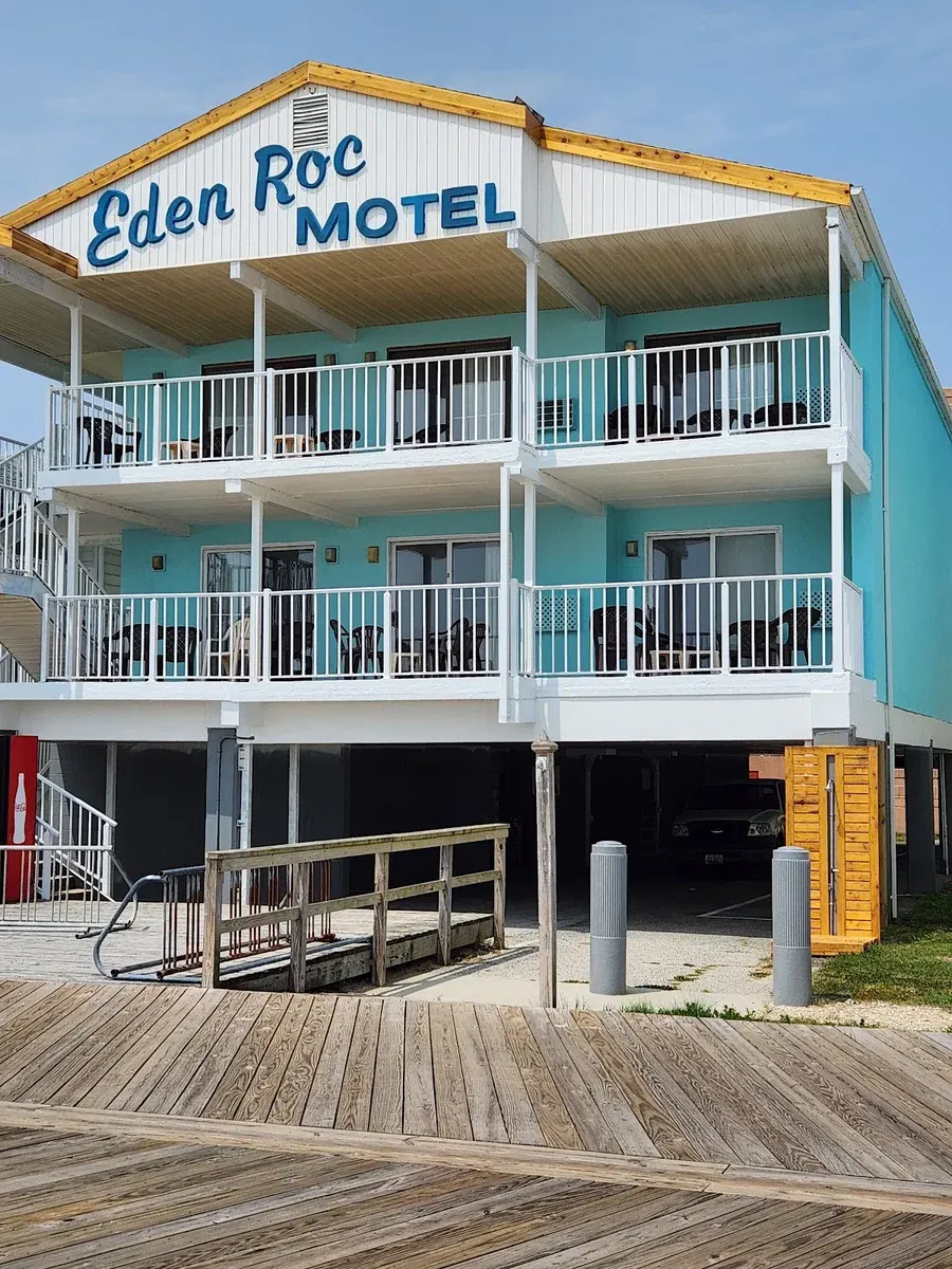 Eden Roc oceanfront