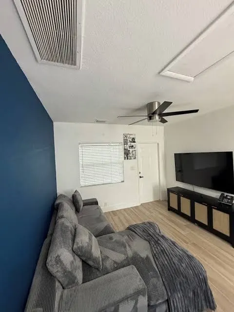 The Tel Ft. Lauderdale