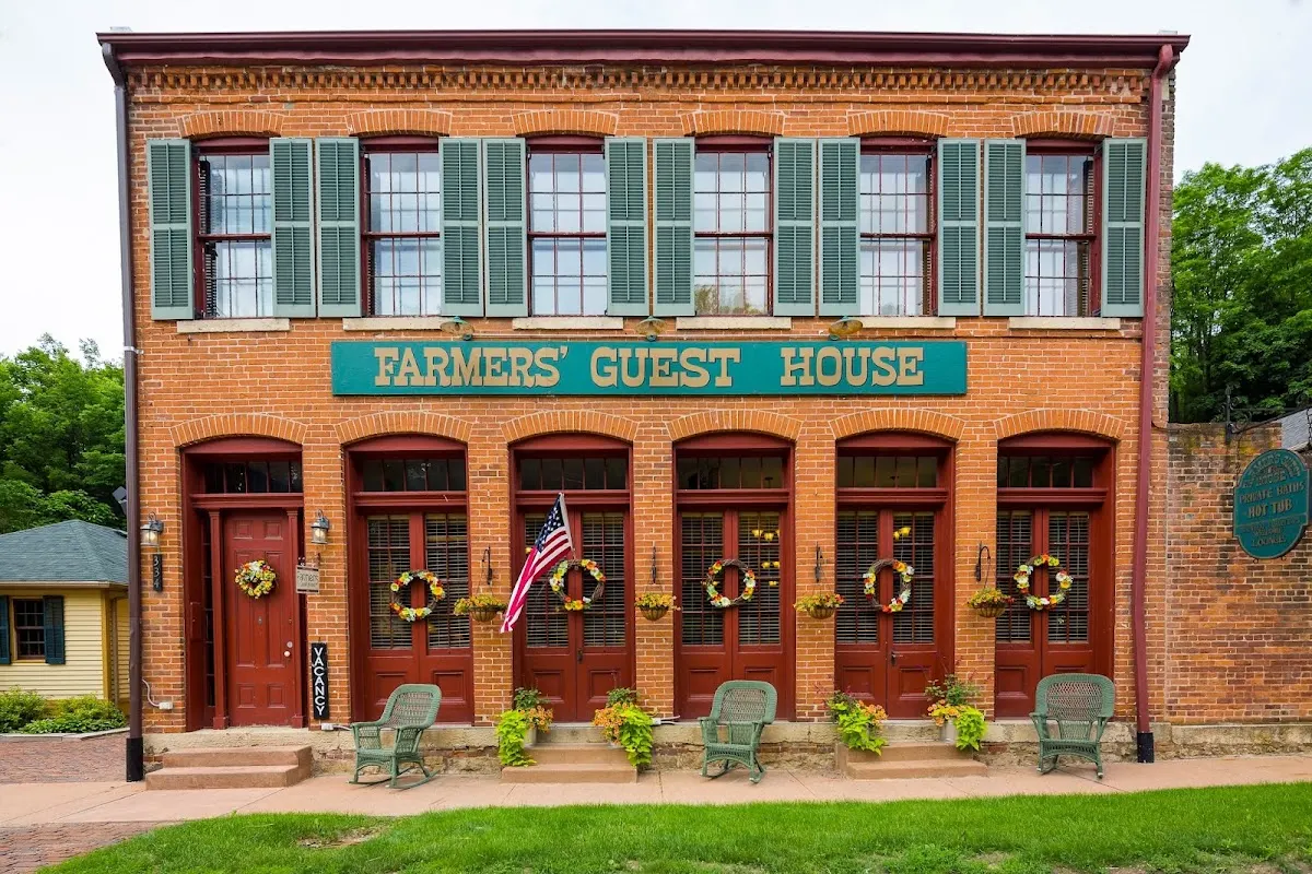 Farmers Guest House
