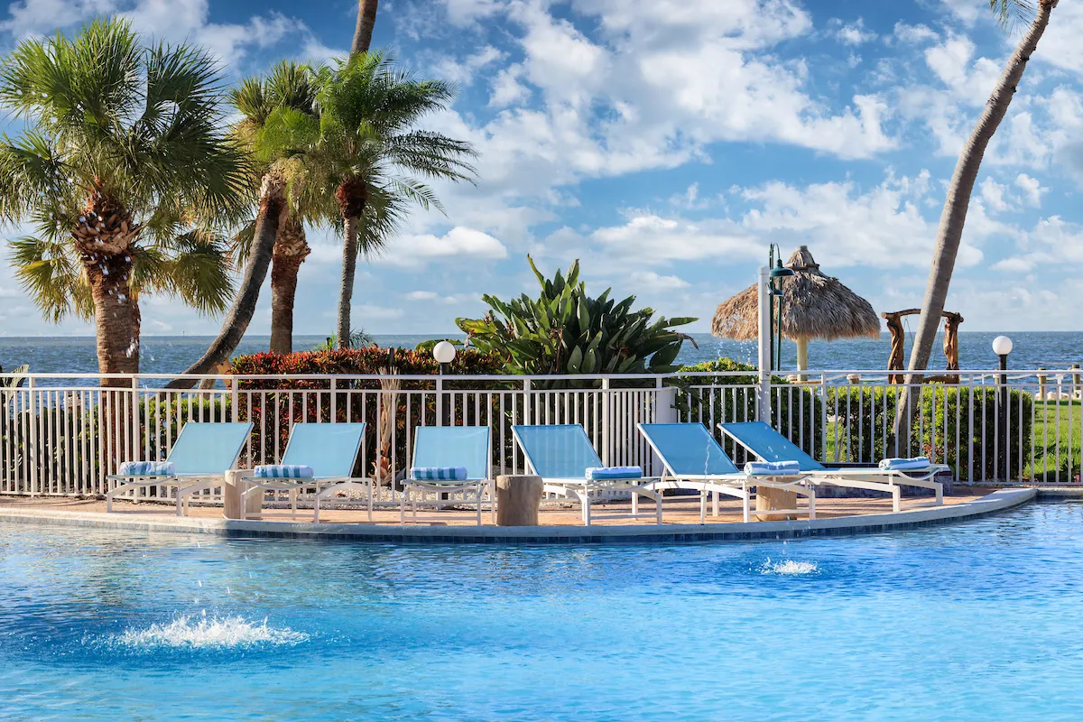 SkyBeach Resort