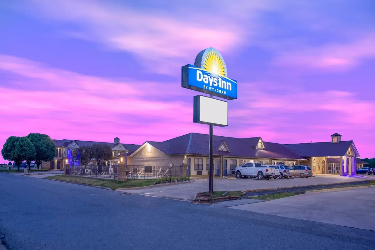 Days Inn by Wyndham Lonoke