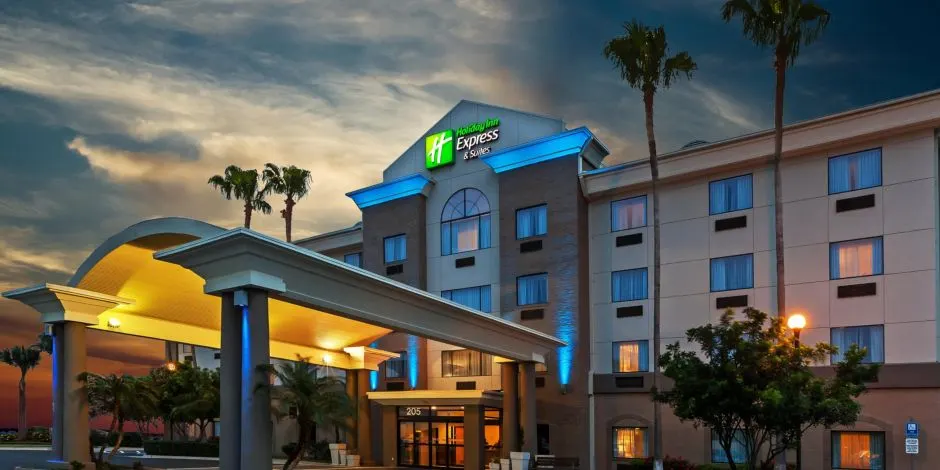 Holiday Inn Express & Suites Pharr, an IHG Hotel