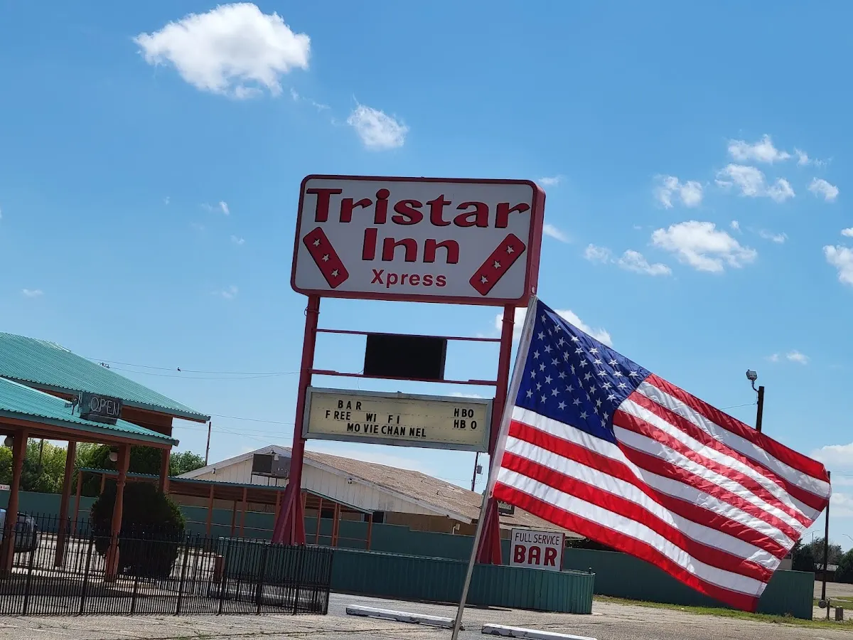 TRISTAR INN XPRESS