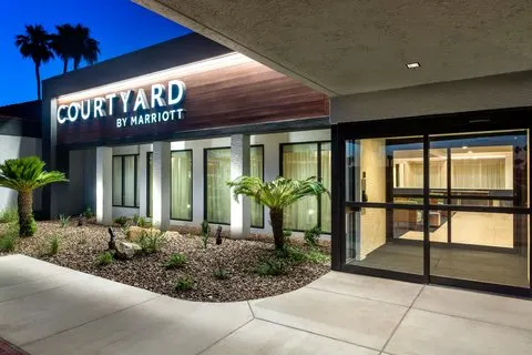 Courtyard by Marriott Phoenix North