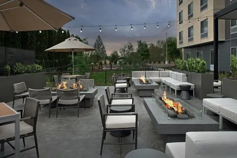 Fairfield by Marriott Inn & Suites Portland Newberg