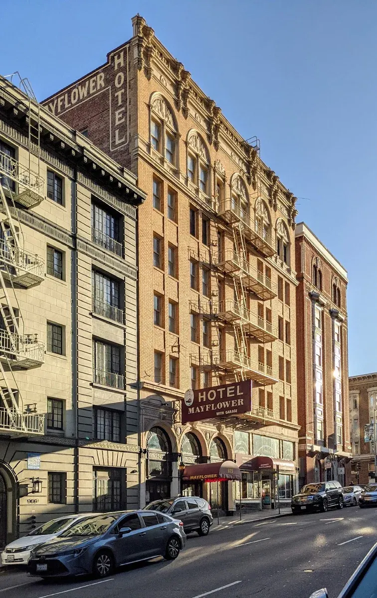Mayflower Hotel