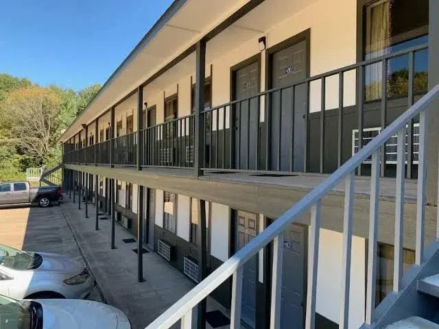 Regency Inn