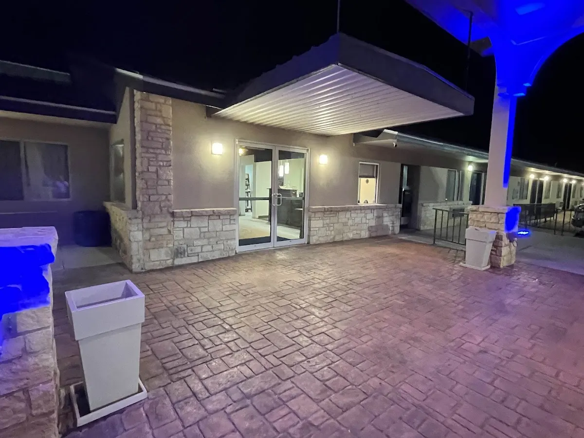 Motel 6 Junction, TX - Llano River