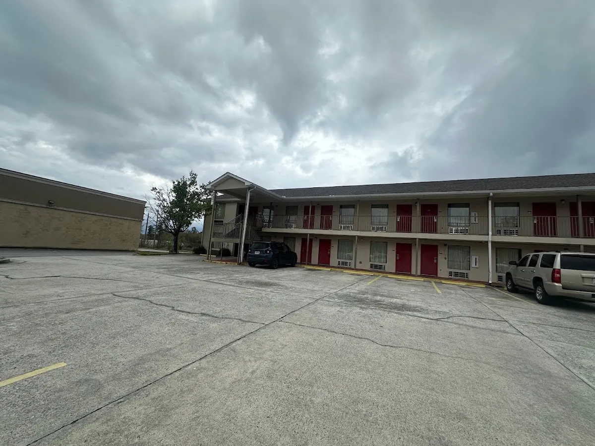 OYO Hotel East Macon I-75