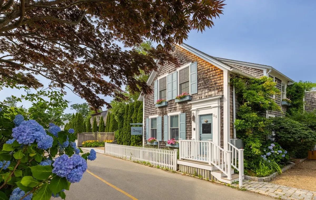 The Lightkeeper's Inn