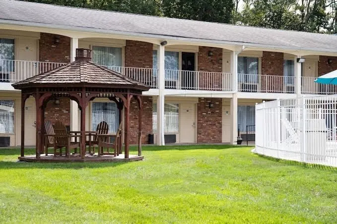 Crystal Inn