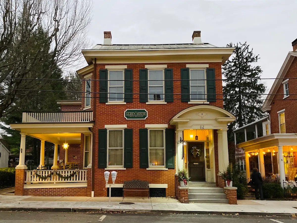 Alden House B&B