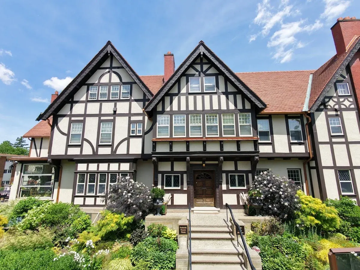 Frederick Stearns House Historic Inn