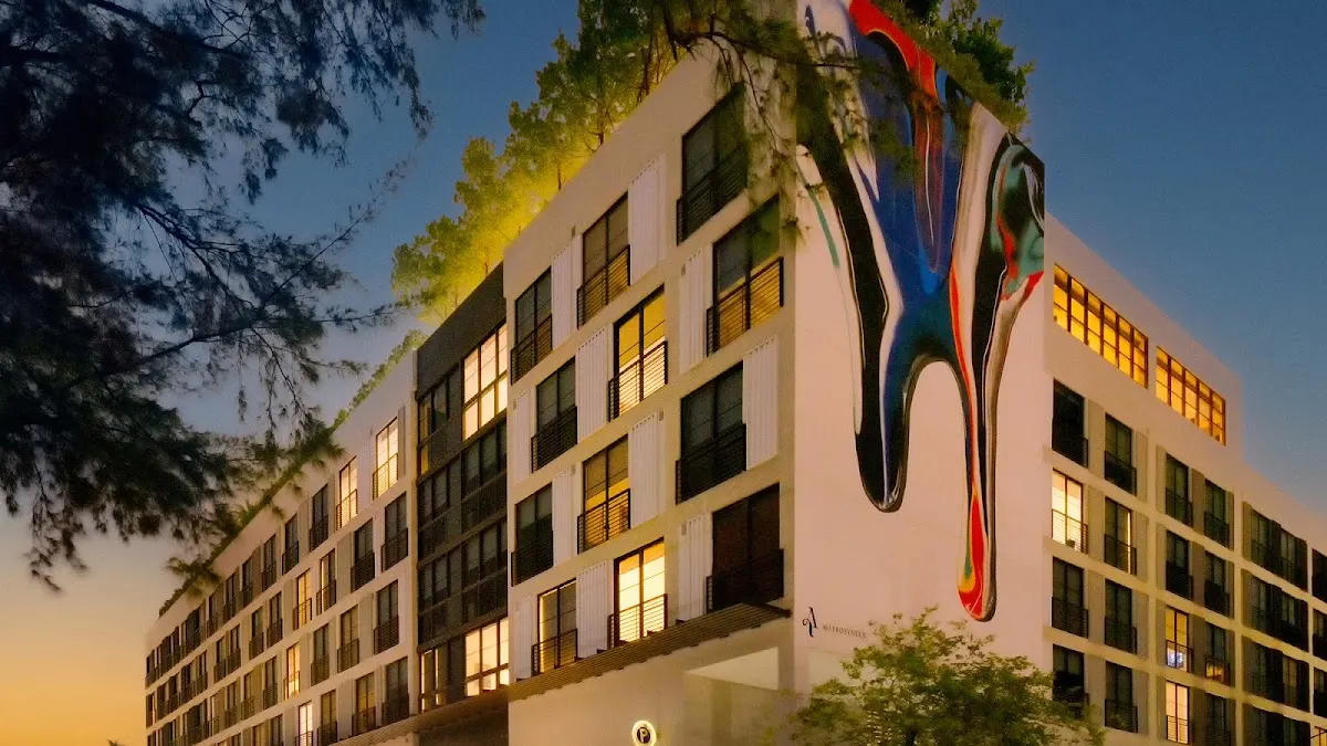 Sentral Wynwood | Furnished Apartments Miami