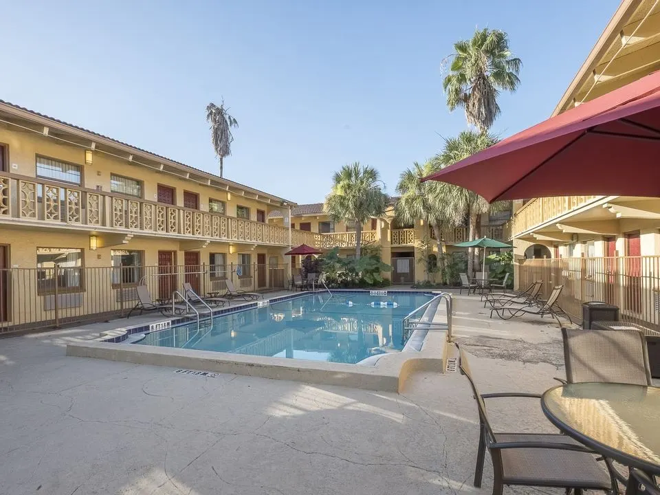 Red Roof Inn Tampa Bay - St Petersburg
