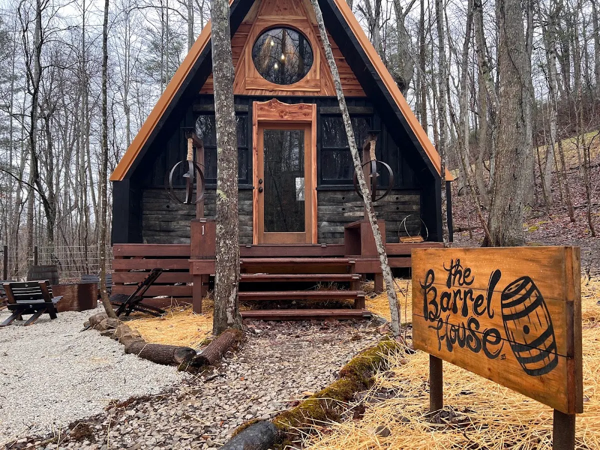 The Hive at High Rock - Unique Stays, Massage, Acupuncture and Immersive Thermal Spa