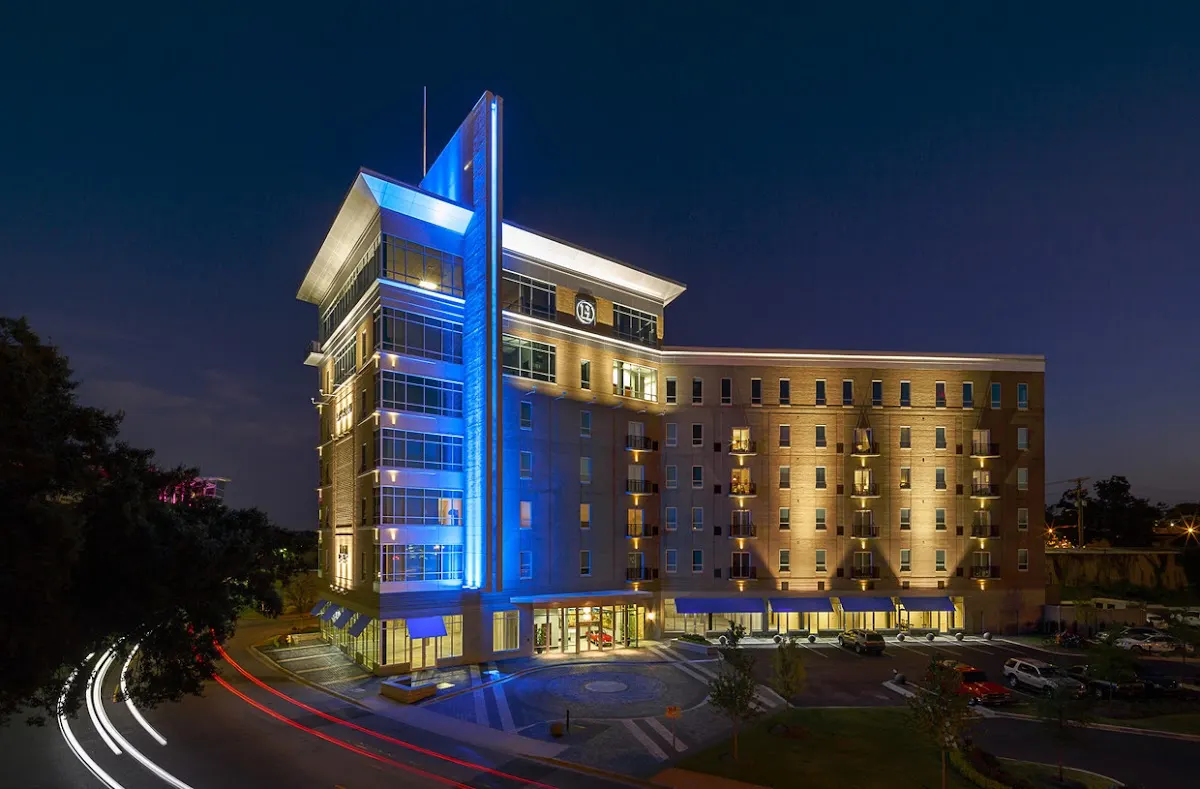 Mint House Greenville Downtown by Kasa